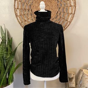 VTG Turtleneck Top 90’s Vintage Black Velour Stretchy Staple